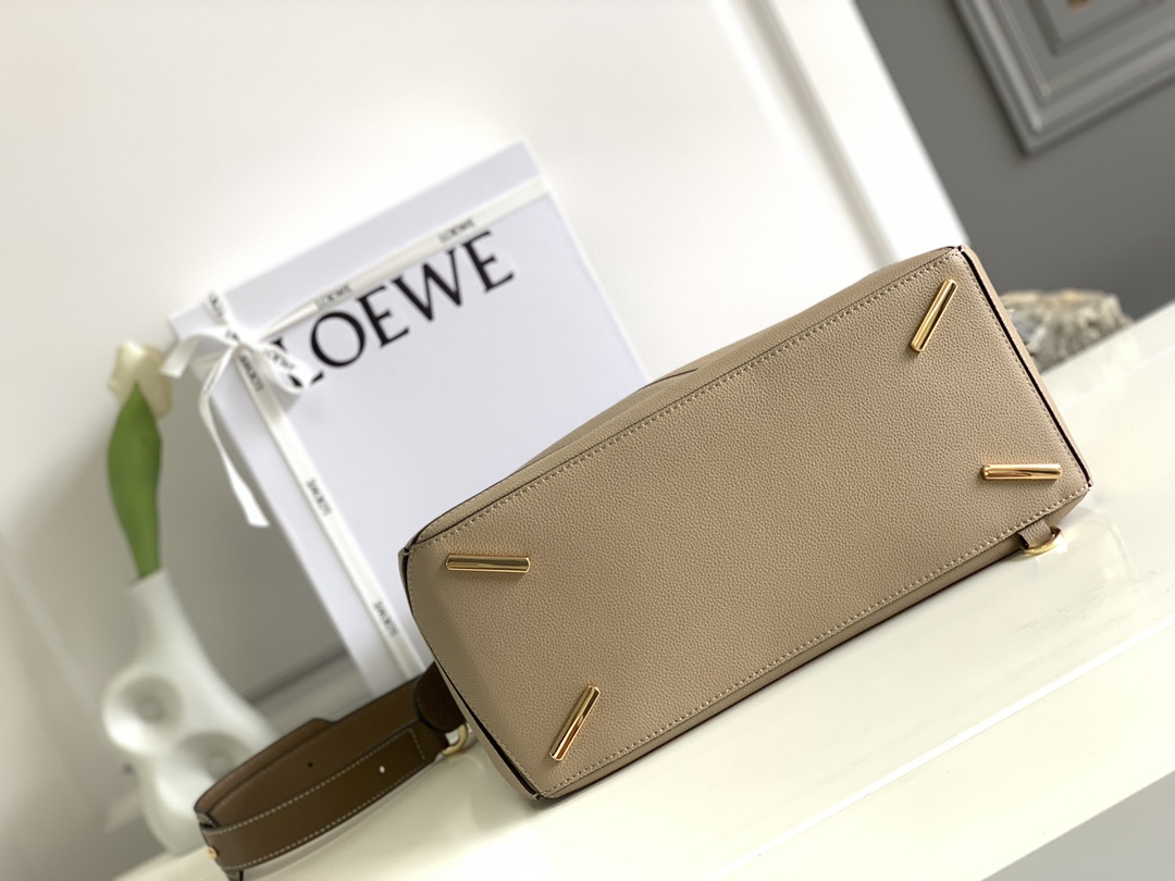 Loewe Puzzle Bags